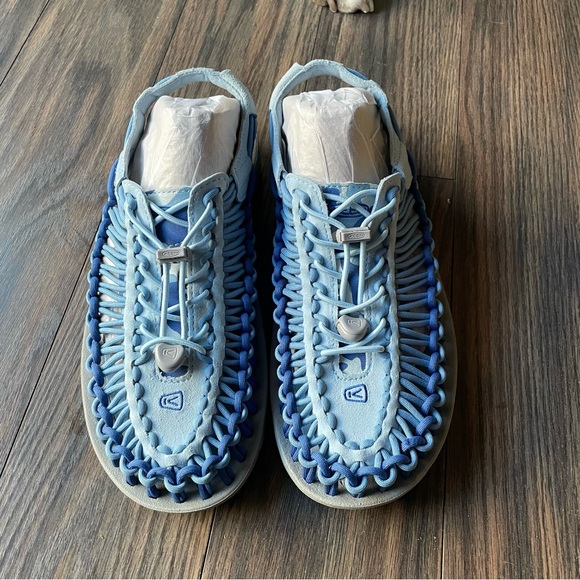 Keen Blue Sandals with Woven Design and Open Back - Picture 1 of 11